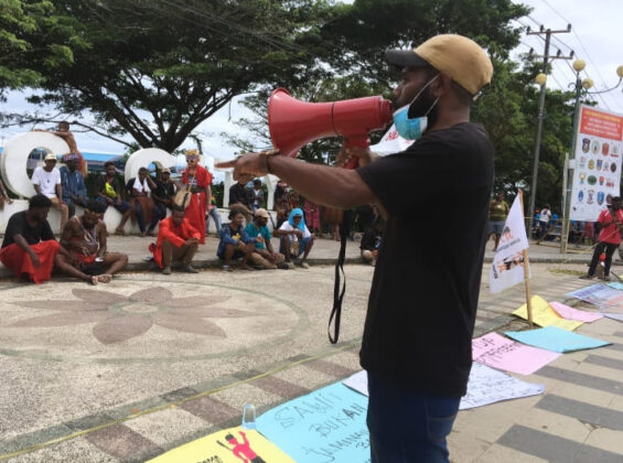 Ferry Onim Kritik Pembentukan LMA Di Kota Sorong Papua Barat Daya